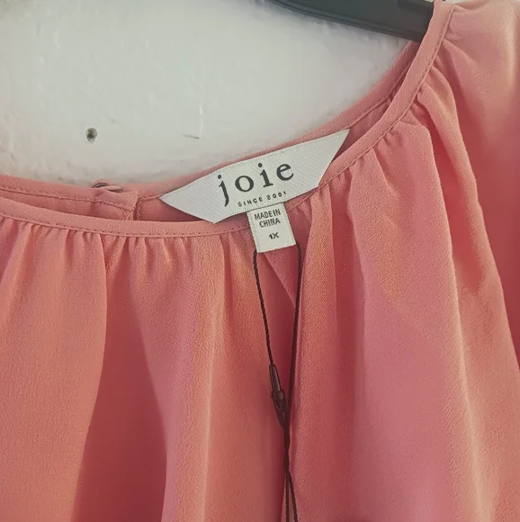 JOIE Lennon Tiered Flutter Silk‎ Top - Picture 7 of 9